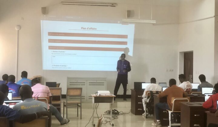 FORMATION EN ENTREPRENEURIAT